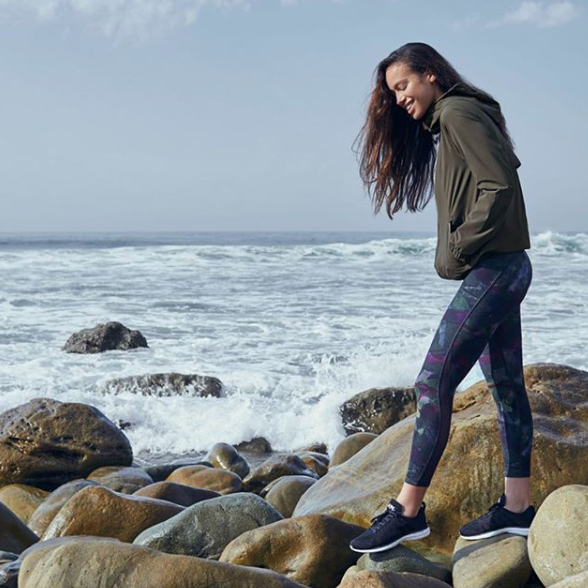 Lululemon Addict Hitting US Stores Now New Print and Lip Gloss Swiftly