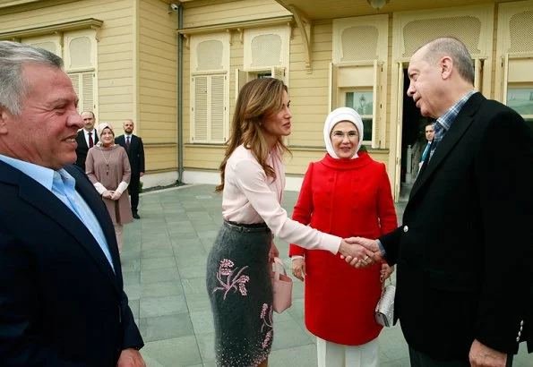 King Abdullah and Queen Rania met with President Recep Tayyip Erdoğan and First Lady Emine Erdoğan