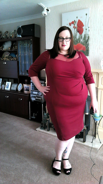 Scarlett and Jo Powerfit dress - Does My Blog Make Me Look Fat?