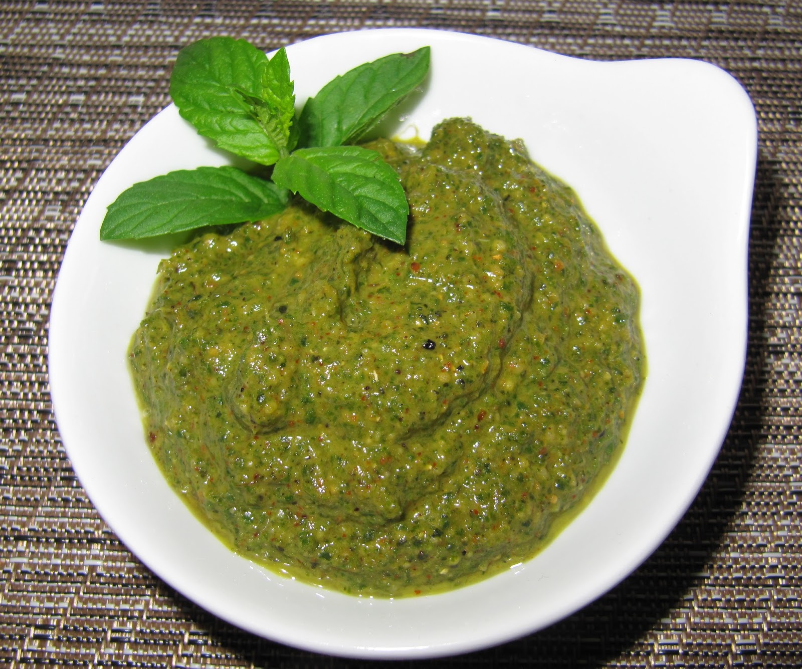 Indian Khana, Made Easy Mint Chutney Minty Freshness with a Spicy Kick