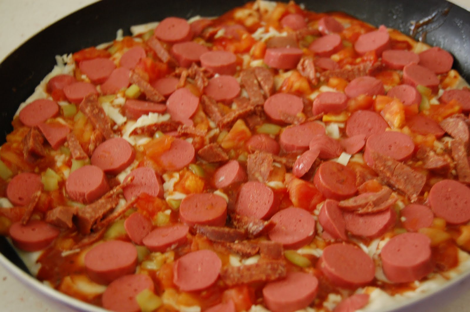 İNCİ İLE DÜNDEN BUGÜNE YUFKA İLE TAVADA PİZZA