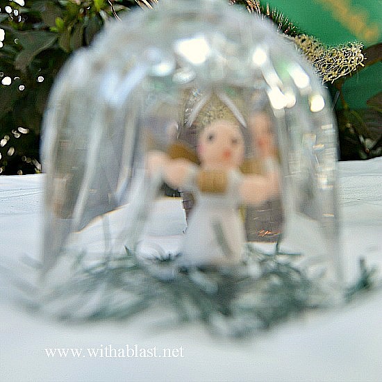 Easy Christmas Table Candle Decor ~ Get these Green & Gold {with a touch of White} table decor pieces ready in advance and when you are ready to display them, either on your Christmas dining table or elsewhere, it will only take minutes to set up #ChristmasDecor #Centerpieces www.withablast.net