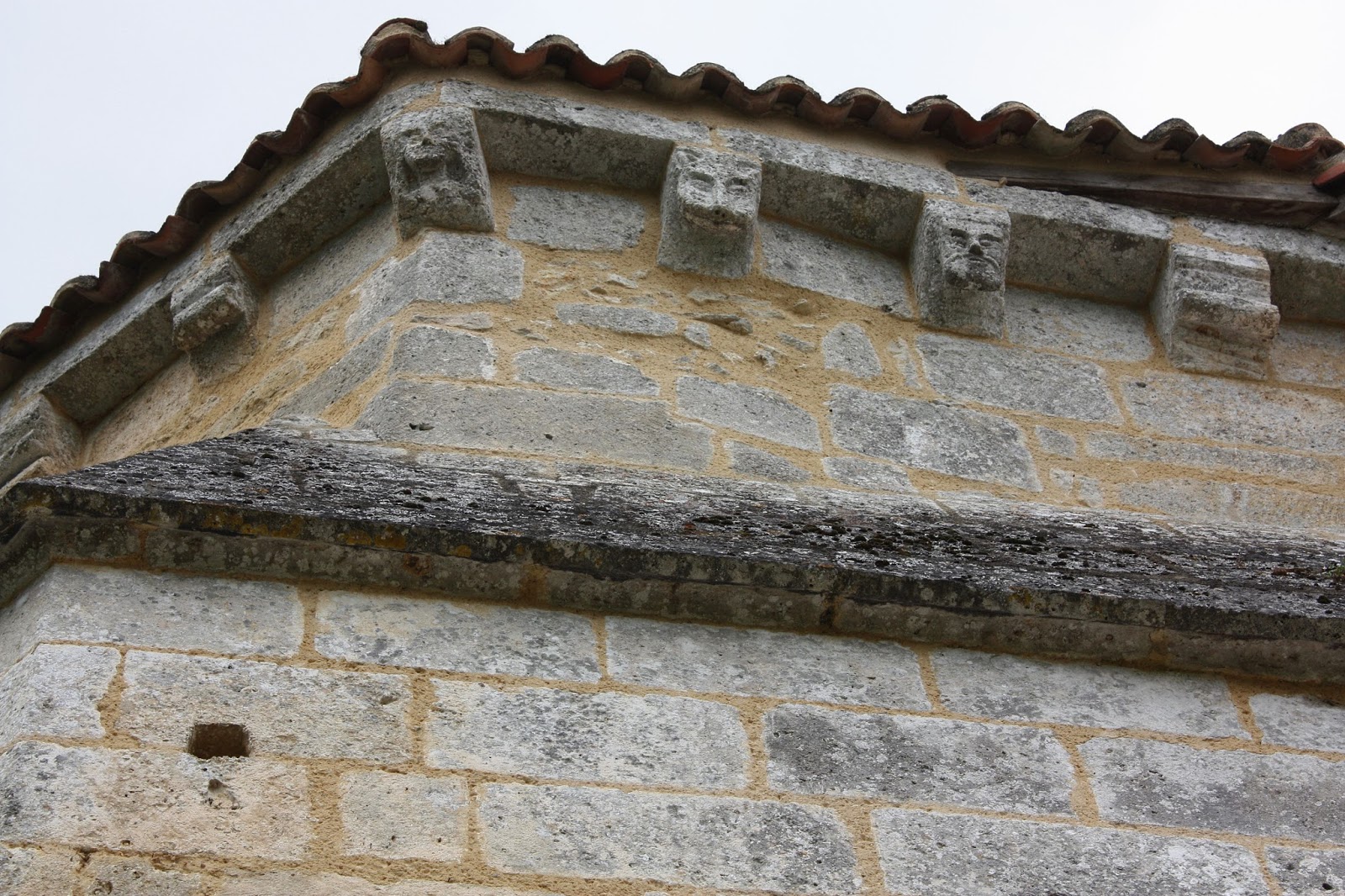 Atlas roman CondatsurTrincou Eglise SaintÉtienne (24)