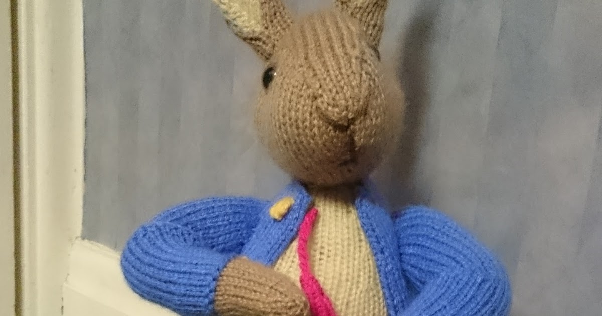 Freddie Patmore: Peter Rabbit Knitting Pattern - A Christmas Make