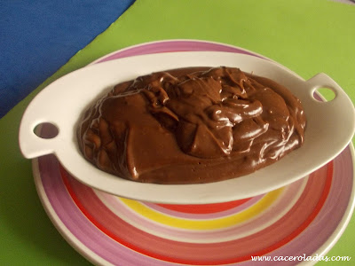 crema pastelera en microondas de chocolate