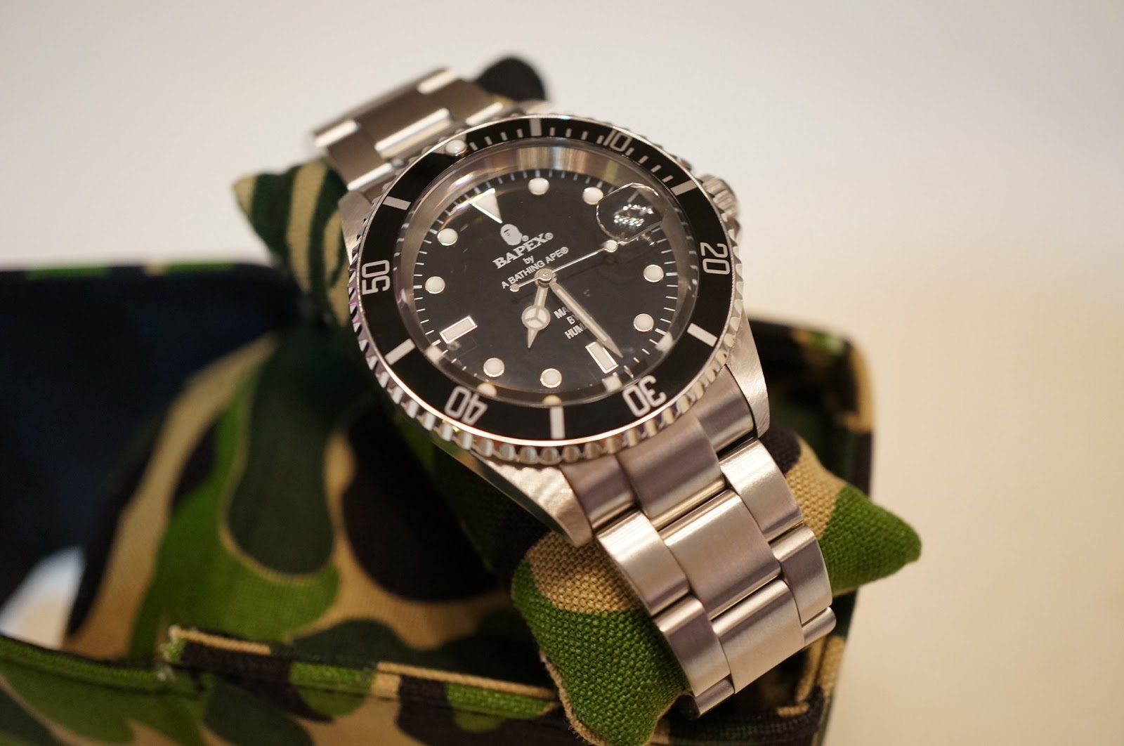 BATHING APE \