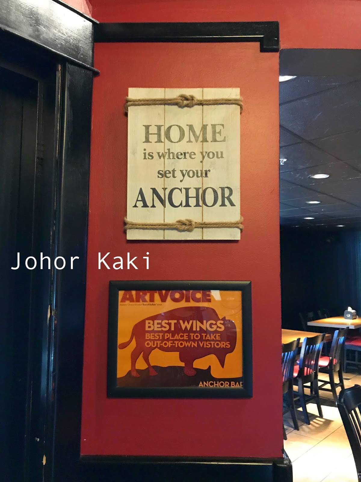 The World's First Buffalo Wings at Anchor Bar, Buffalo, New York Tony Johor Kaki Travels for