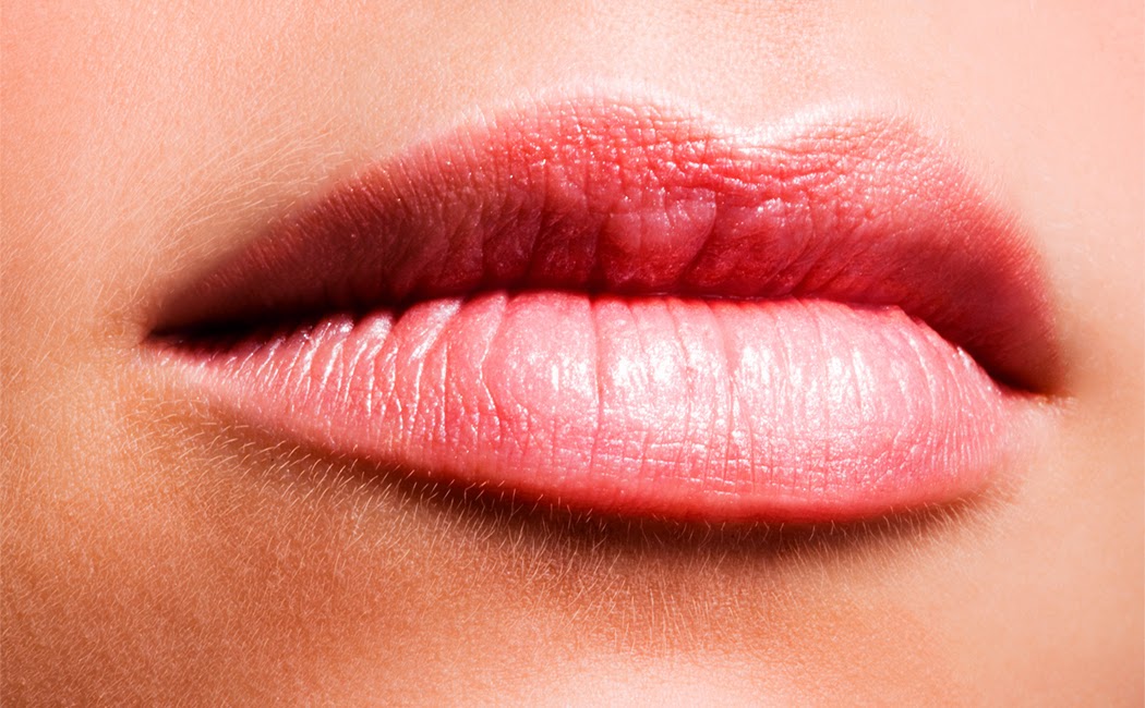 Cara Memerahkan Bibir secara Alami | CaraSehat123
