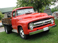 Exposition automobiles V.A.C.M. Laval Ste-Rose 2013
