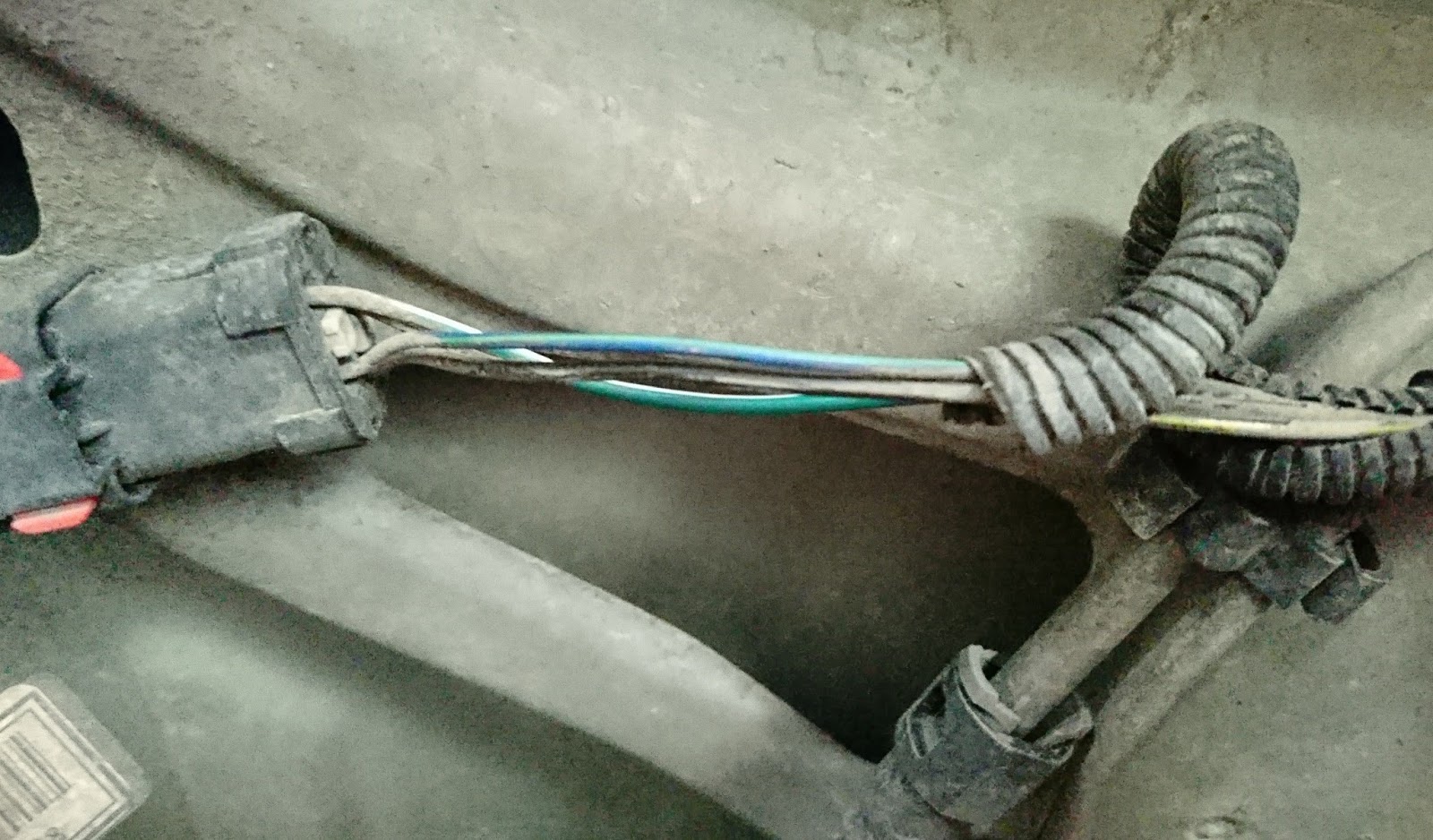 Urban Trailseeker Jeep Cherokee XJ Fuel Pump KillSwitch