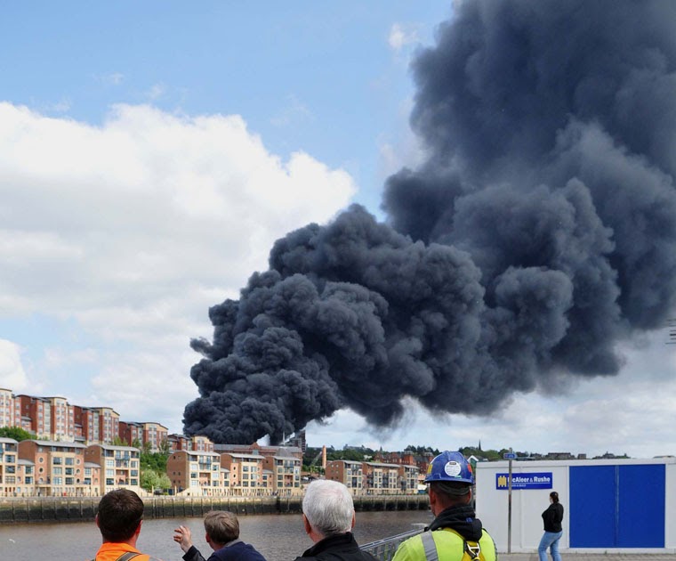 Dobson Agency Photography Huge Fire in Newcastle