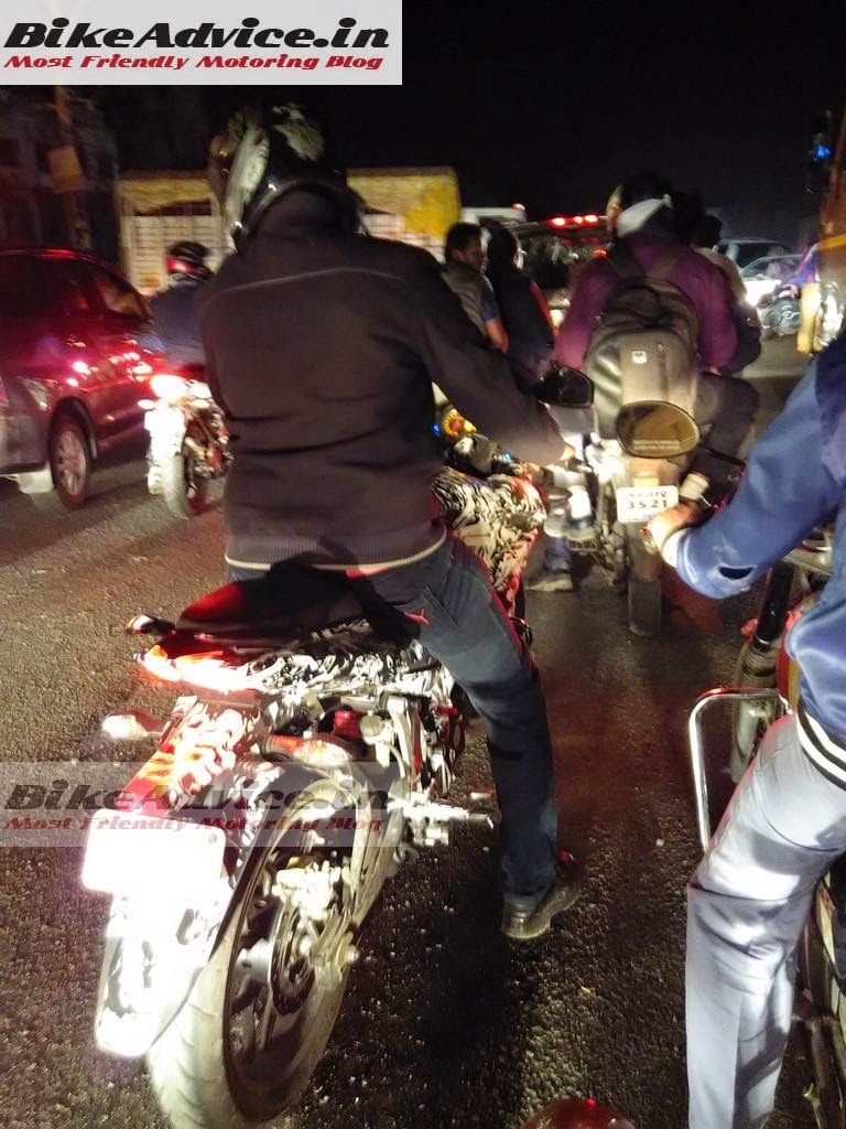 pulsar 200 adventure