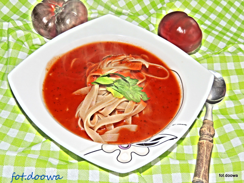 Zupa - szybki krem pomidorowy
