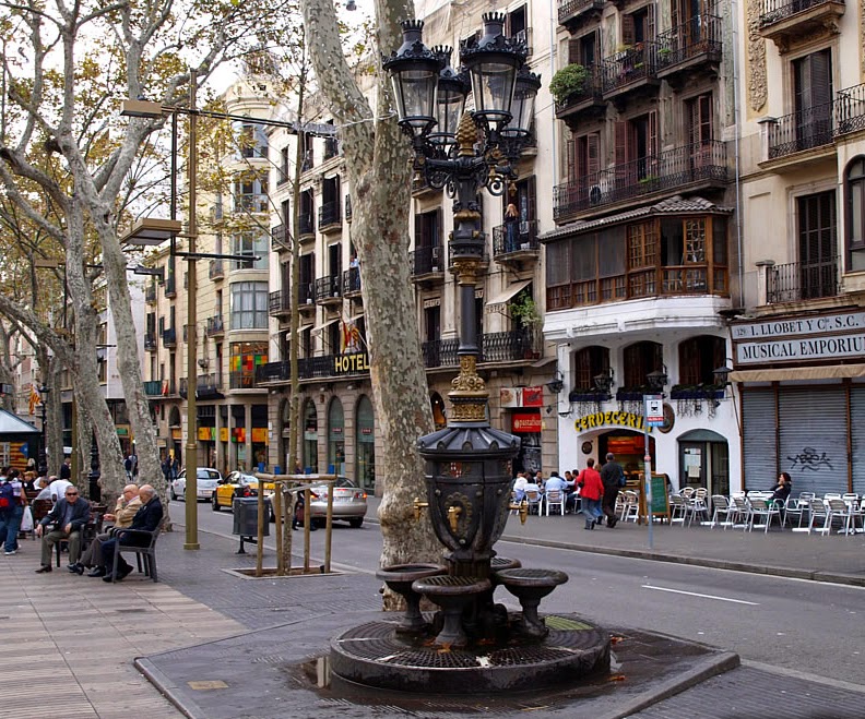 CASCOTES: 299. CANALETAS EN ESPAÑA