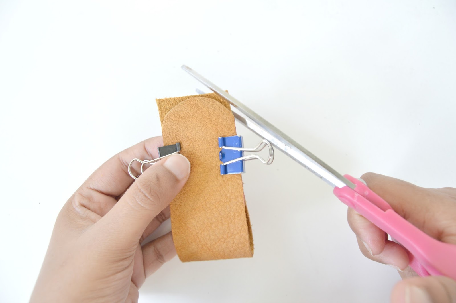 Vikalpah DIY Leather pen holder