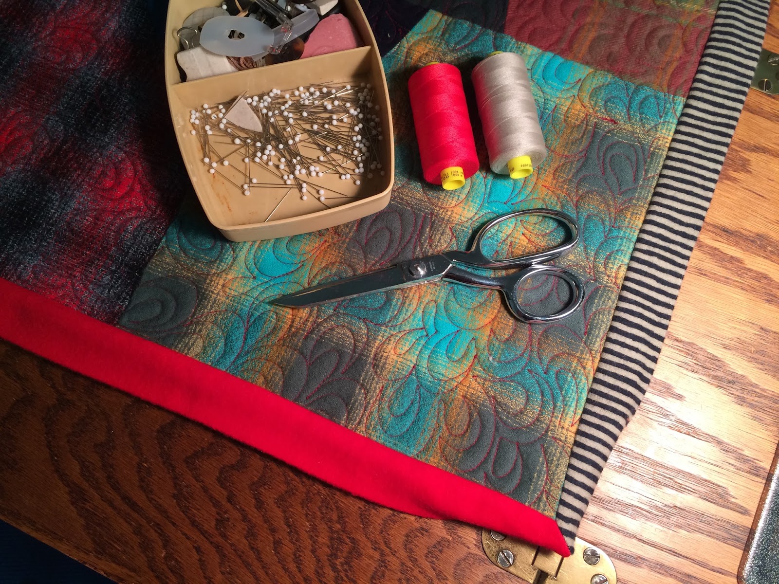 patty "The quilt lady" Binding the flannel quilt