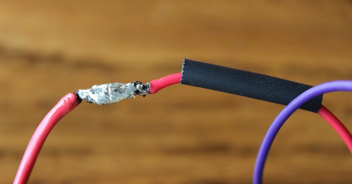 Соединение с помощью пайки. Пайка многожильных медных проводов паяльником. Соединитель для проводов алюминий с алюминиевыми проводами. Пайка. Соединение проводов пайкой схема.