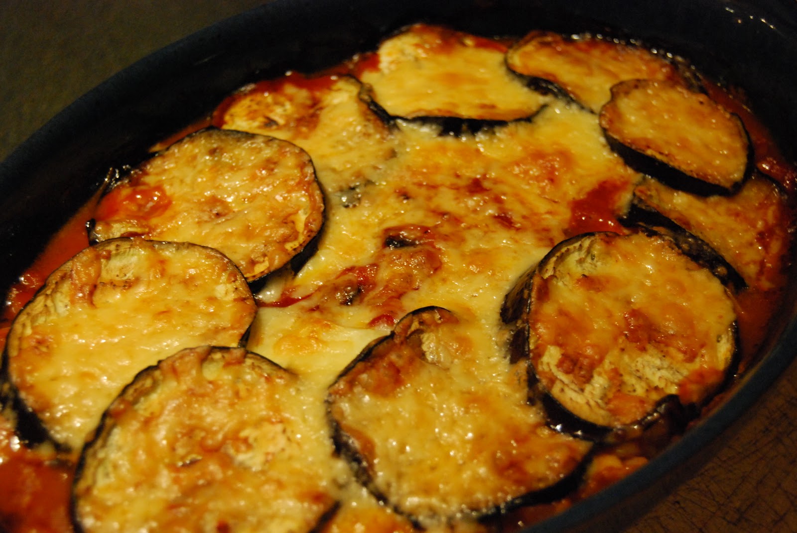 The Diary of an Unaccomplished Cook: Aubergine &amp; Mozzarella Bake