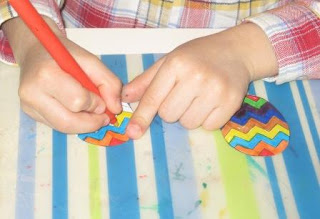ostermemory Kinder-seite mit mal- und bastelvorlagen, geschichten etc