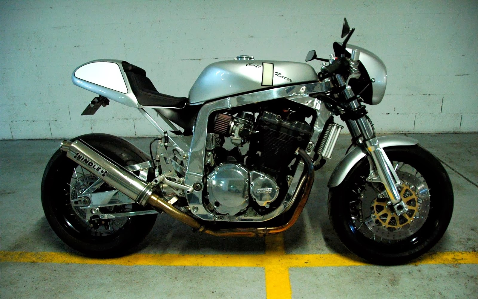Suzuki GSXR 400 скремблер