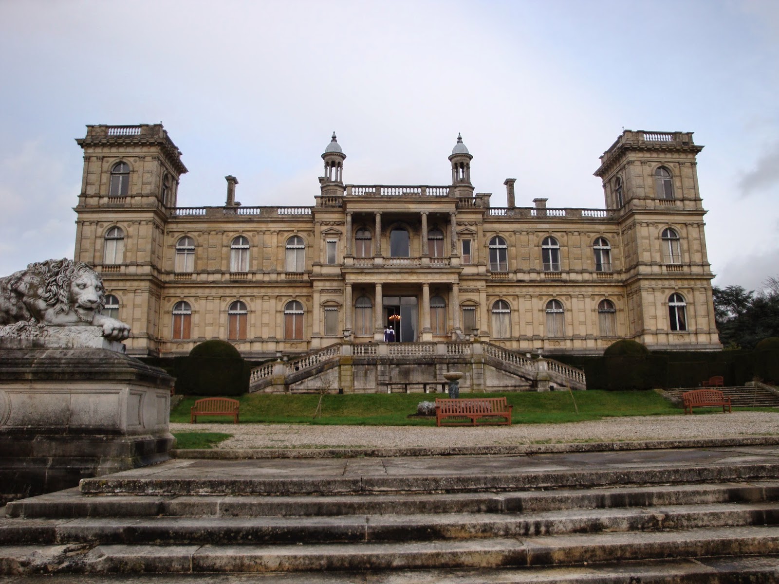 bernardloisirscossaye Château de Ferrières