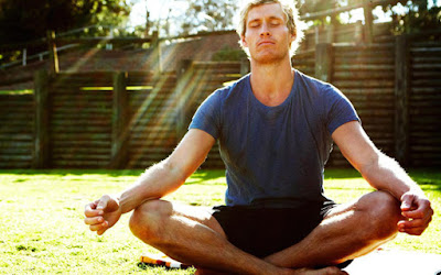 7 lợi ích chính của Yoga mà bạn chắc chắn phải biết 7 lợi ích chính của Yoga mà bạn chắc chắn phải biết
