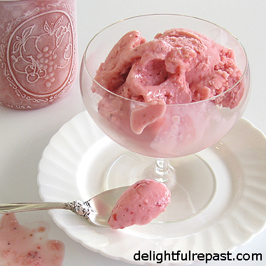 7 Ice Cream and Frozen Dessert Recipes - Beat the heat with a frozen treat / www.delightfulrepast.com