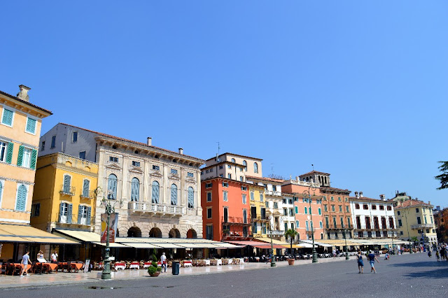 cosa vedere a verona piazza bra