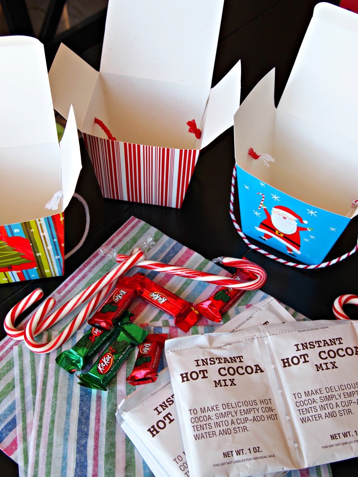 Ginger Snap Crafts Holiday Gift Wrapping on a Budget {Dollar General}