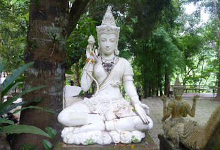 Chiang Mai, Wat Sakithaka o Wat Pha Lat o el Templo de la Roca Inclinada.