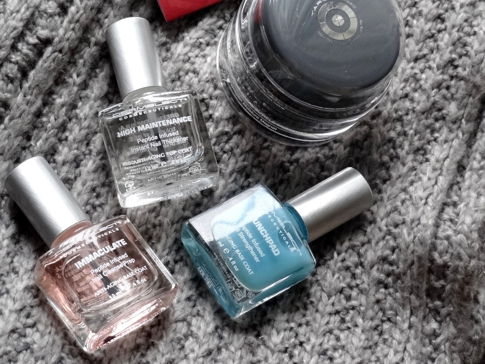 Dermelect Nail Recovery Kit