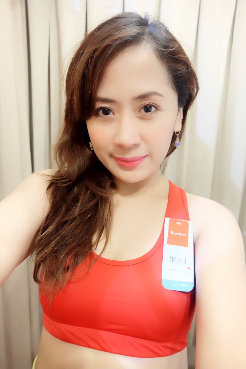 Triumph Sports Bra and Spinning Class at Saddle Row Rochelle Rivera