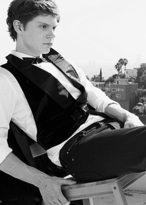 Wallpaper Tumblr Evan Peters We have 66+ amazing background pictures carefully picked by our community. wallpaper tumblr evan peters