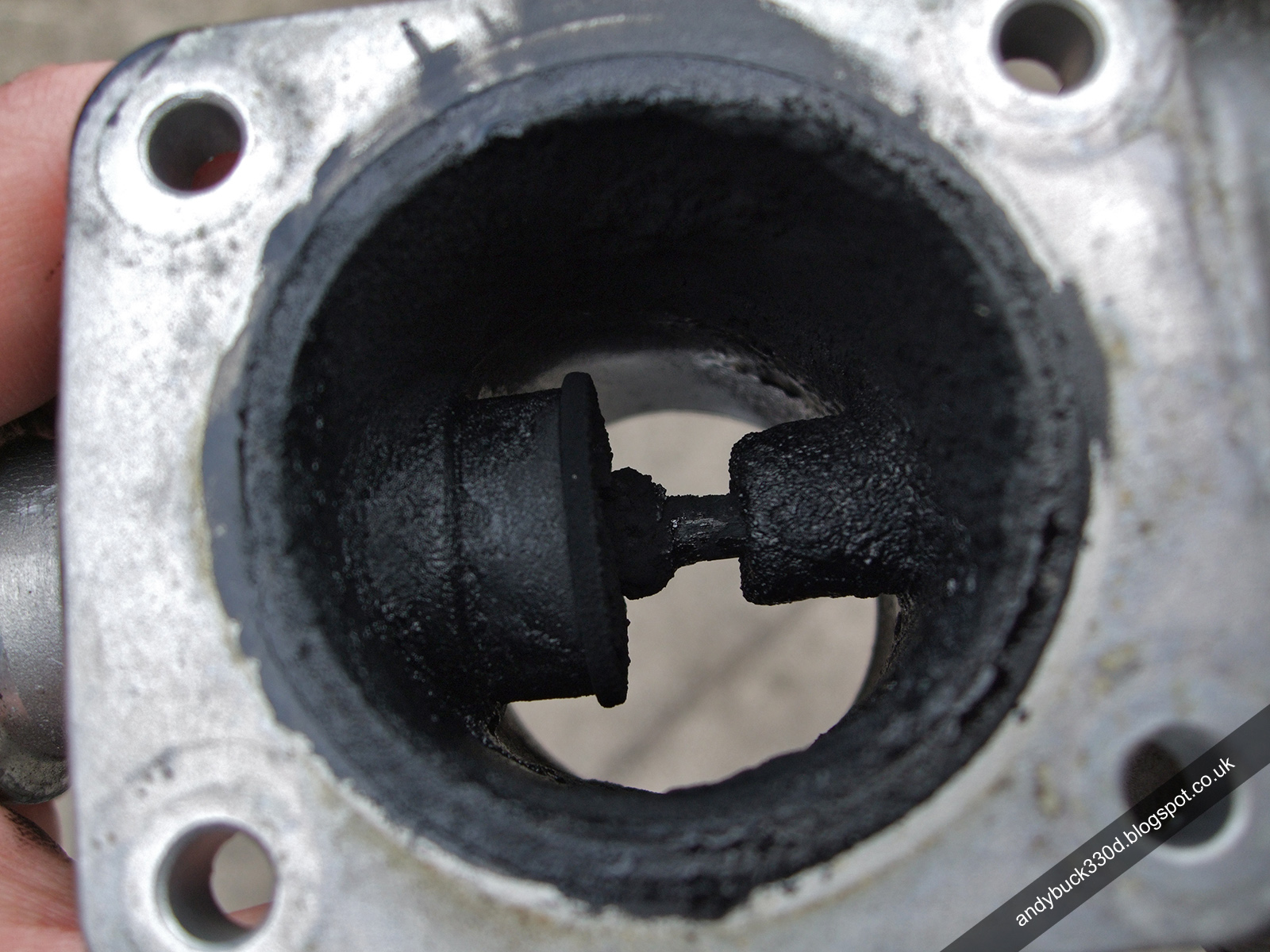 DIY EGR Valve Carbon Clean