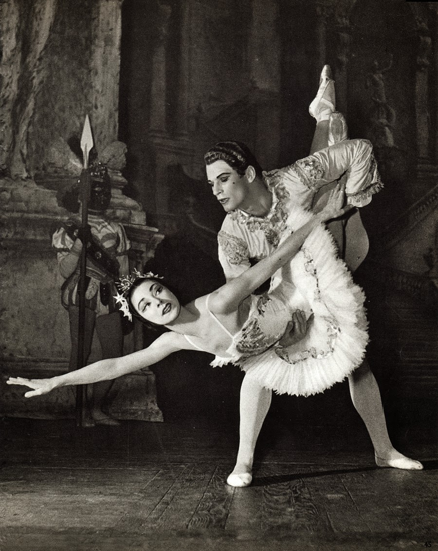 Балерина фонтейн 5 букв. Марго Фонтейн. Фонтейн балерина. Нуриев Фонтейн Шопениана.