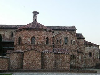 Battistero di S. Giovanni ad Fontes