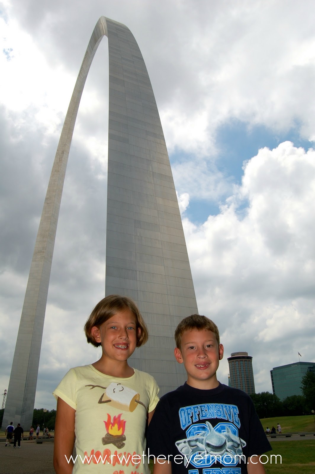 The Gateway Arch ~ St. Louis, MO - R We There Yet Mom?