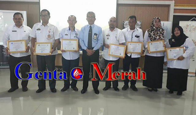 Ini Dia.. Sukses Setor Pajak Dana Desa, Desa Hadimulyo Raih Penghargaan KPP Kotabumi