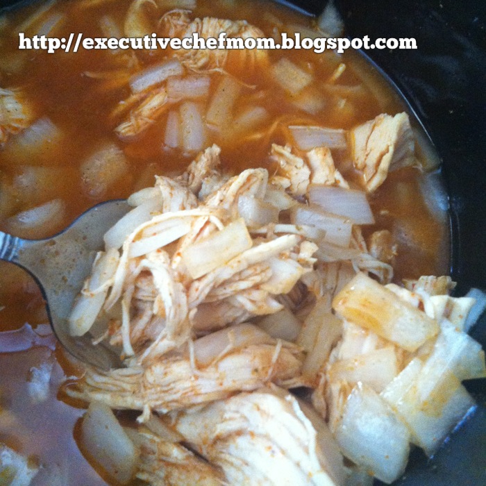 Crock Pot Shredded Chicken Burritos!