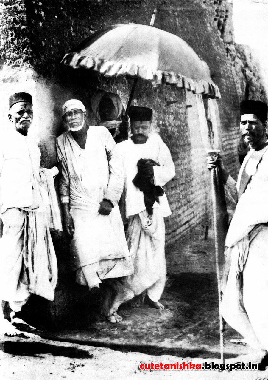 Shirdi Sai Baba Original Black and White Photograph | Cute Tanishka