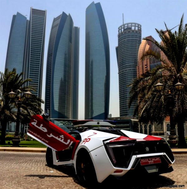 Lykan Hypersport Rear View