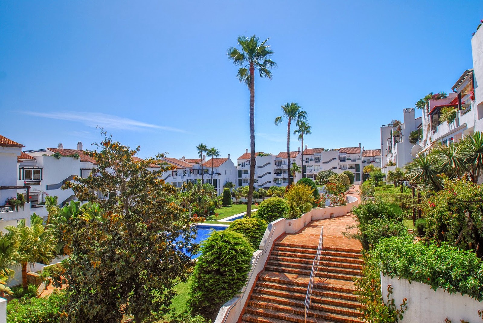 Alfonso Lacruz / Real Estate in Benahavis & Marbella / Properties in Benahavis & Marbella