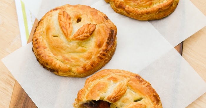 
Chickpea and Vegetable Picnic Hand Pies (vegan)

-image