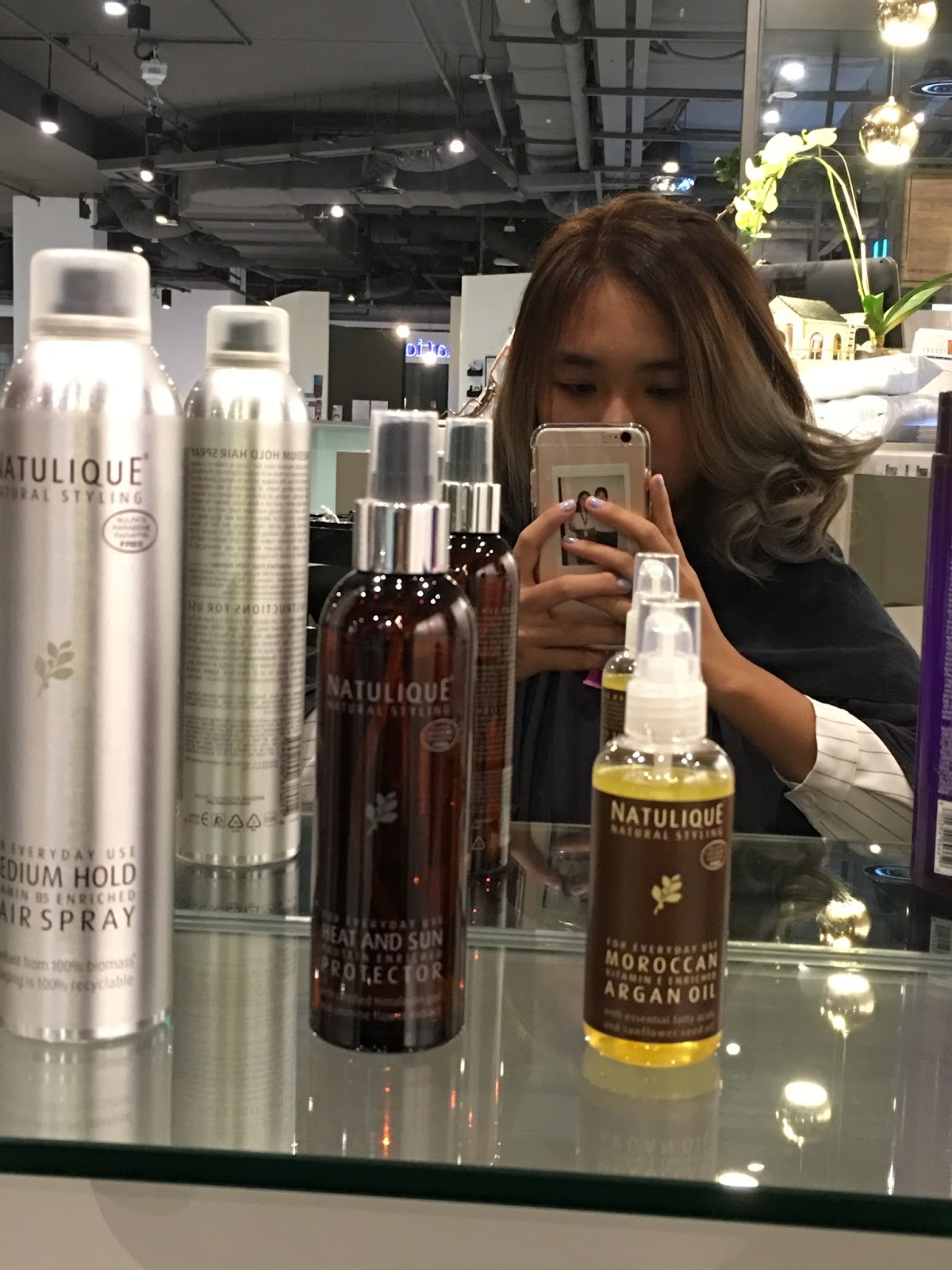 SAMPLE STORE X J&J HAIR IDENTITY