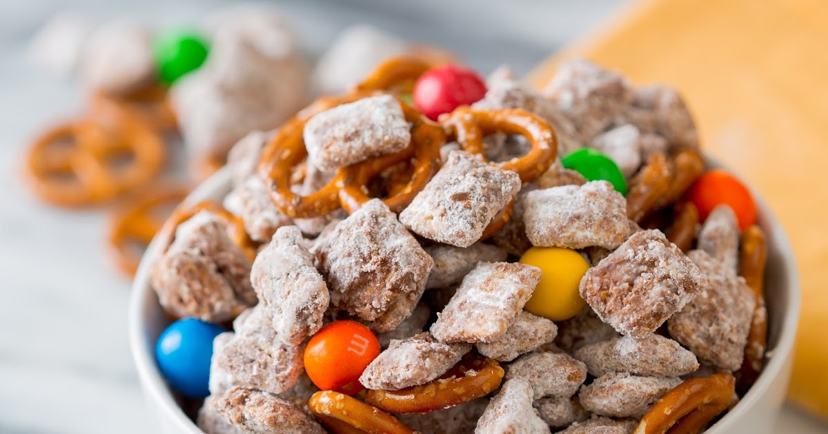 puppy chow with pretzels