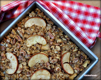 Easy Baked Oatmeal with Apples & Walnuts (or Blueberries & Bananas or Pumpkin & Pears & other seasonal variations) ♥ KitchenParade.com, nutritious and ever-so-variable, sweetened with maple syrup or honey or sorghum or even a sugar-free syrup. Recipe, insider tips, Weight Watchers points included.
