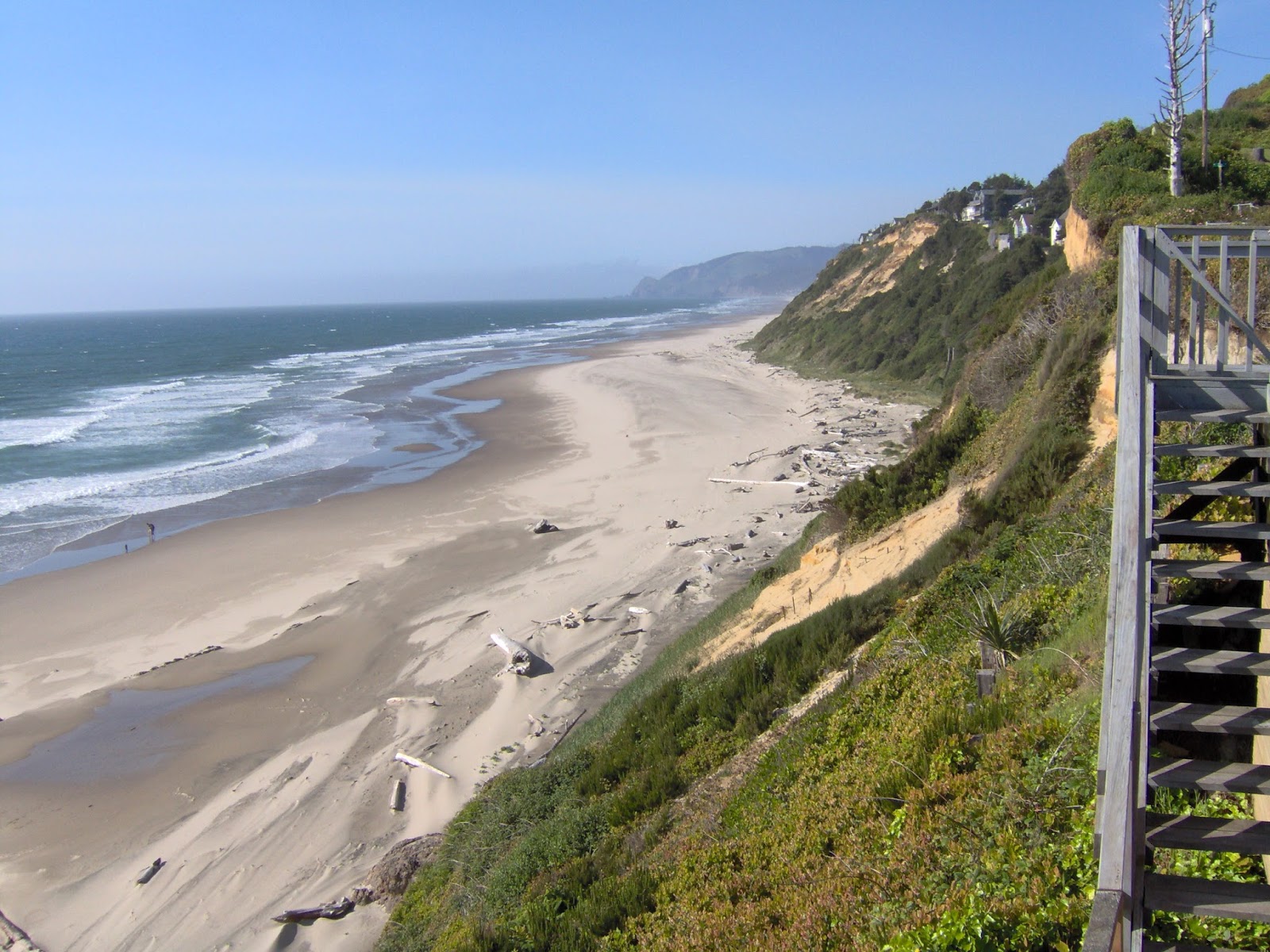 Don’t Forget to Book the Beach in Your Summer Schedule! – Home & Condo