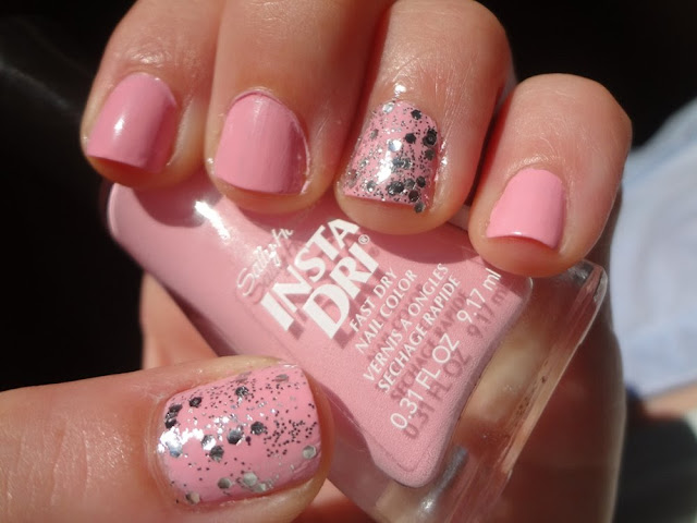 sally hansen pink blink with silver glitter