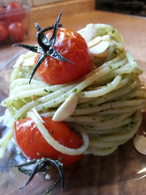 spaghetti pesto e pomodorini