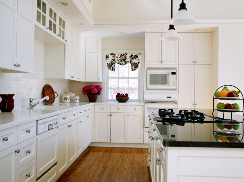 modern white kitchen cabinets